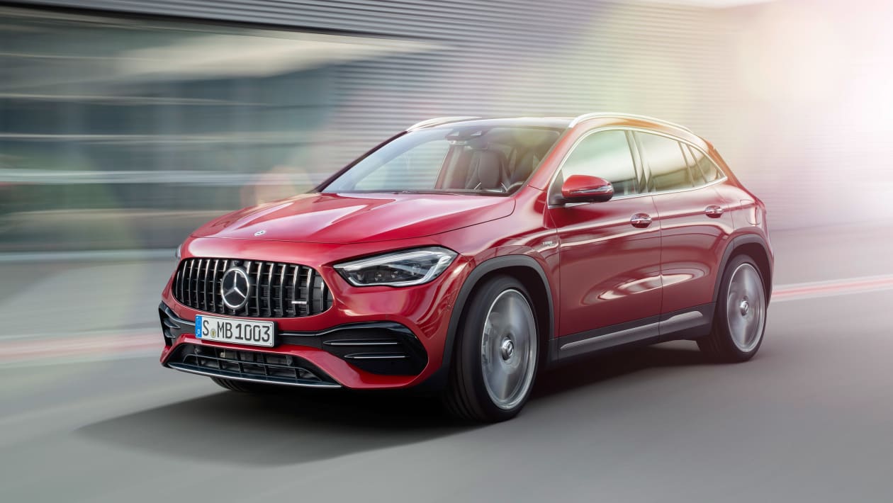 Mercedes gla plug store in hybrid 2020